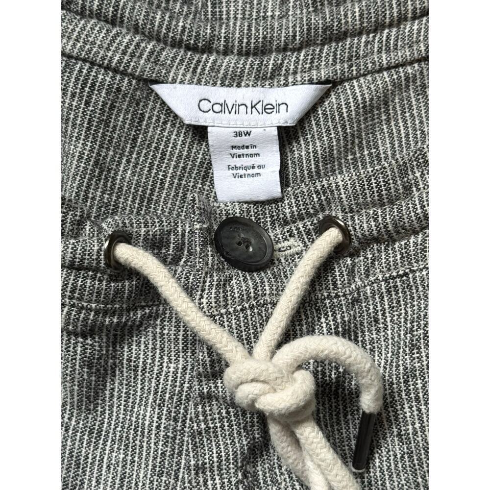 Calvin Klein Back White Stripe Shorts Men's Size 38W - Picture 3 of 7